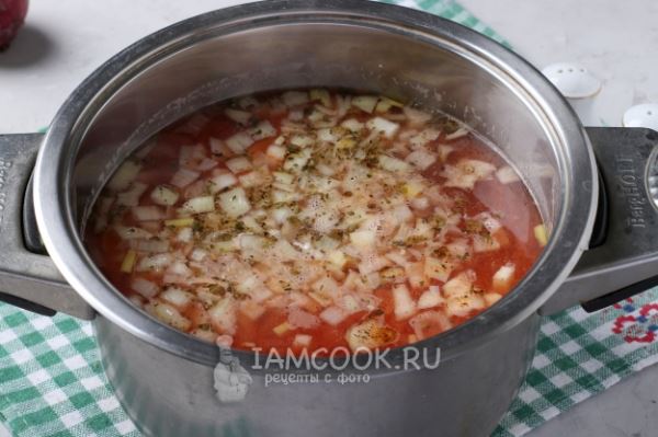 Греческий томатный суп