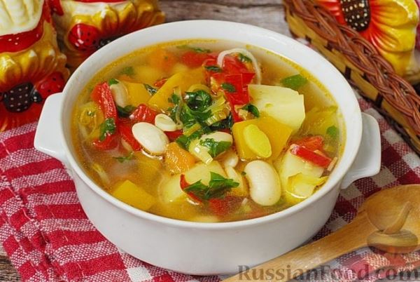 Овощной суп с фасолью и тыквой