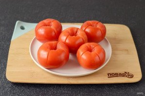 Соленые фаршированные помидоры