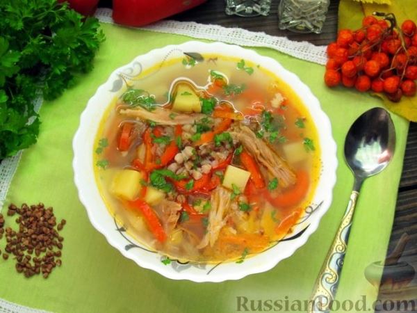 Гречневый суп с курицей и болгарским перцем