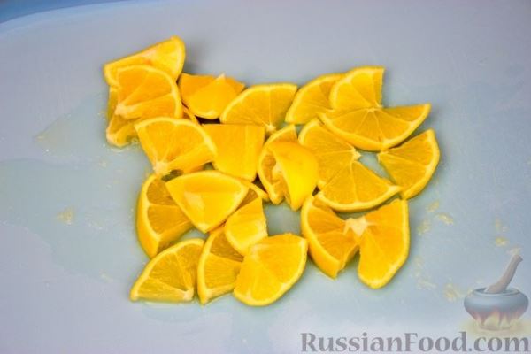 Витаминная смесь из сухофруктов, орехов, лимона и мёда